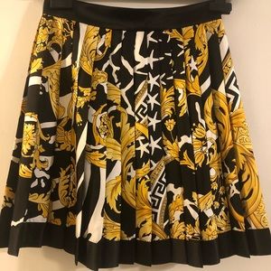 VERSACE Barocco print pleated mini skirt